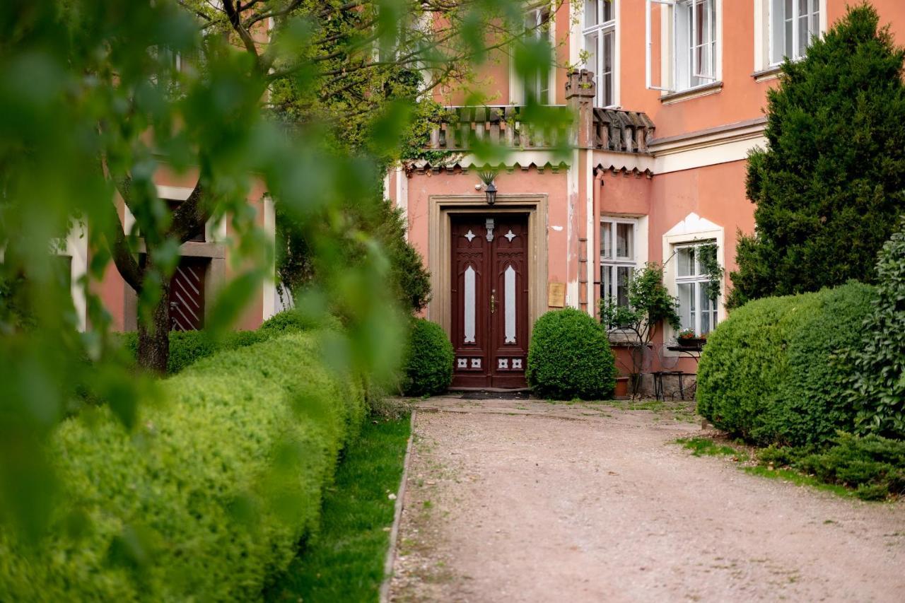 Pension Zamek Рудник Экстерьер фото