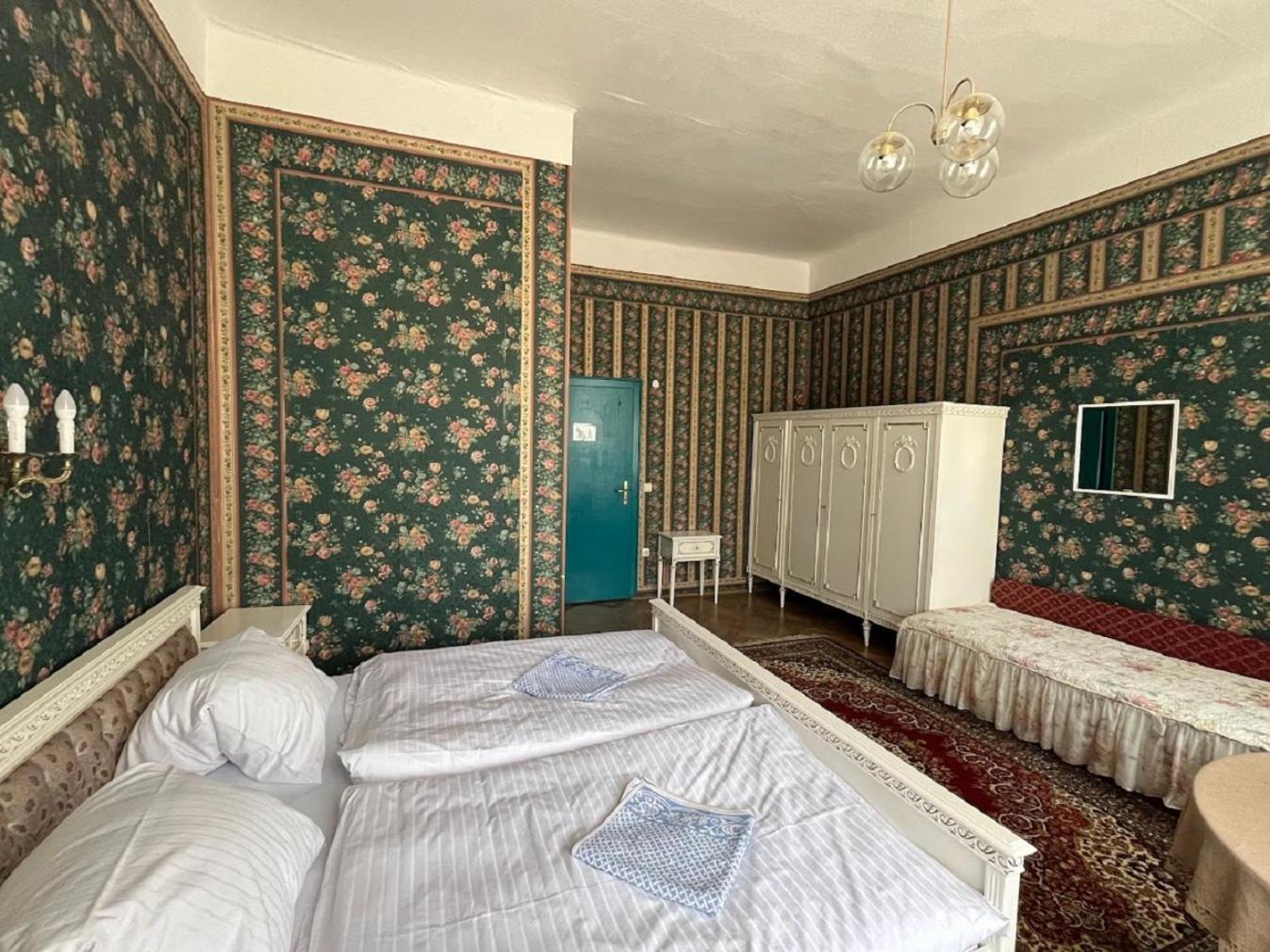 Pension Zamek Рудник Экстерьер фото