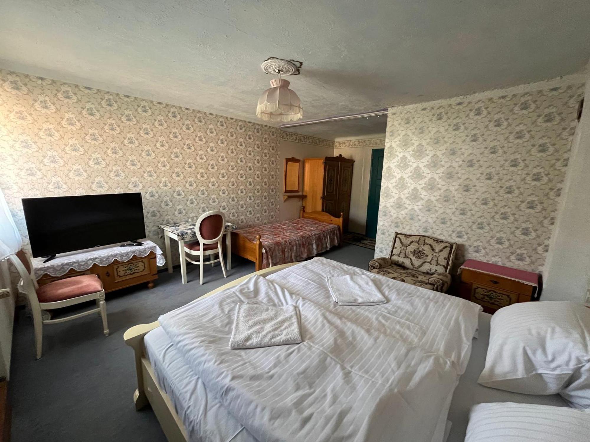 Pension Zamek Рудник Экстерьер фото