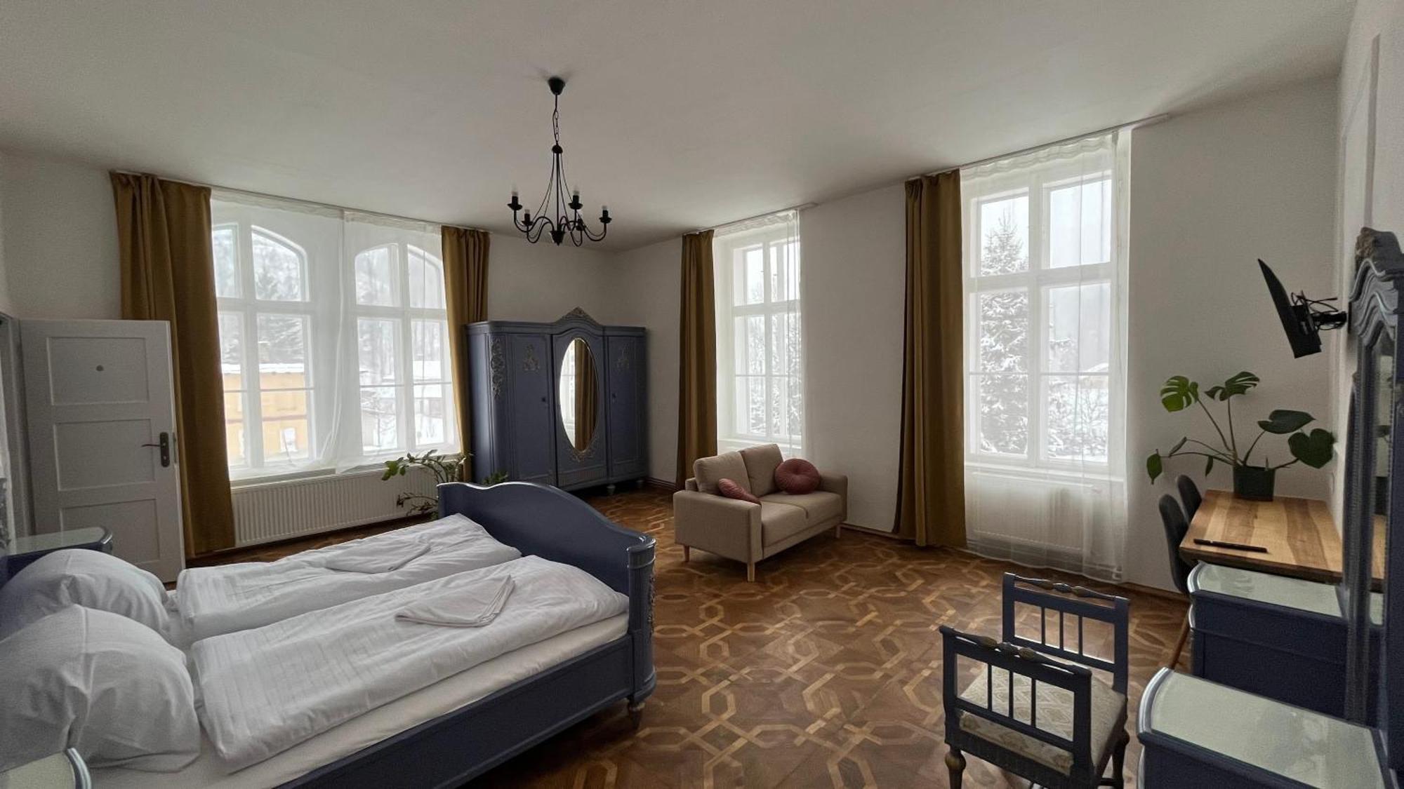 Pension Zamek Рудник Экстерьер фото